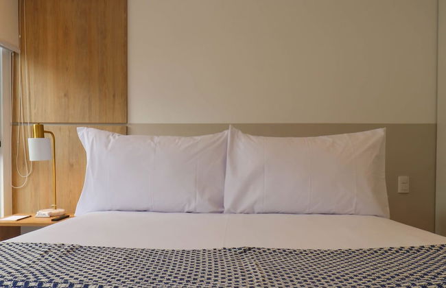 w Sophisticated 2BR With Balcony in Miraflores - Photo 23