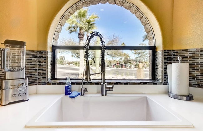 Fountain Hills Gem With Pool and Great Views! - Photo 14