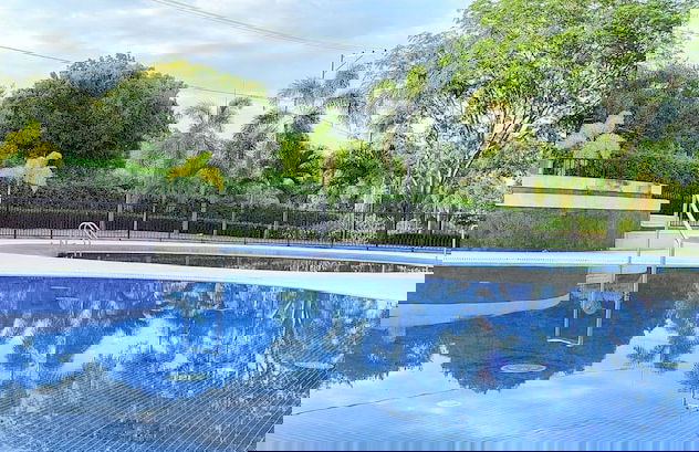Encantadora Casa Piscina Privada AA Wifi - Foto 13