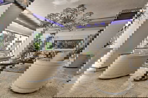 Photo 21 - Ft Lauderdale Oceanfront Resort Condo W/ Views! 1 Bedroom Apts by RedAwning