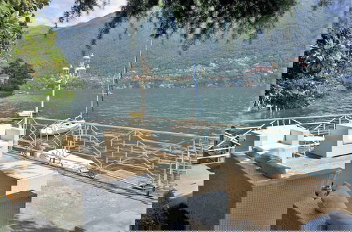 Foto 34 - Villa Lucia Laglio with private lake access