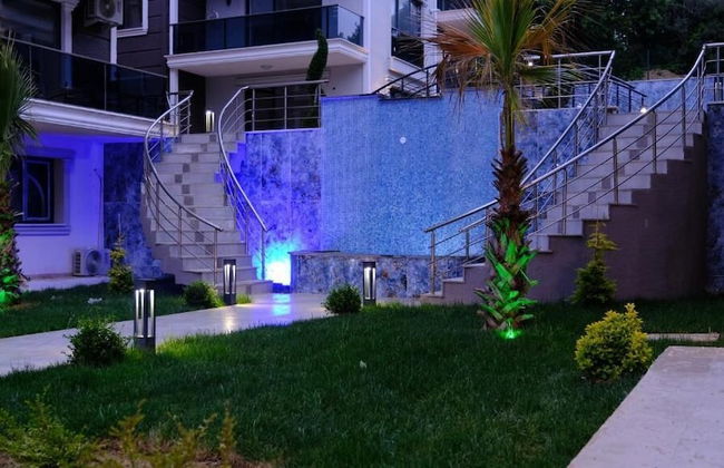 Flower City Suits - Foto 33