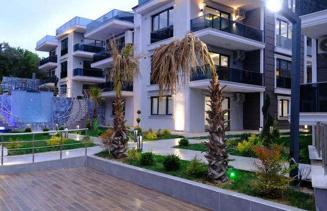 Flower City Suits - Foto 48