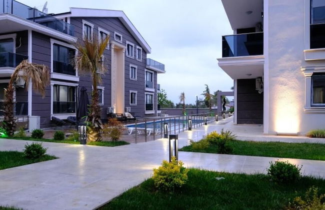Flower City Suits - Foto 41
