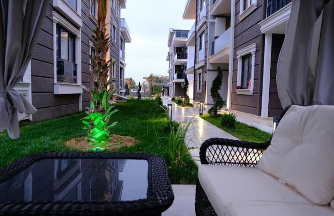 Flower City Suits - Foto 29
