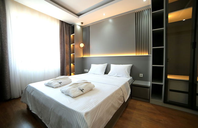 Flower City Suits - Foto 5