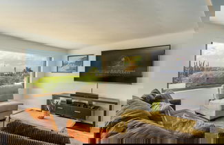 Foto 2 - Breathtaking Views 2br3ba Private Pool Large Space