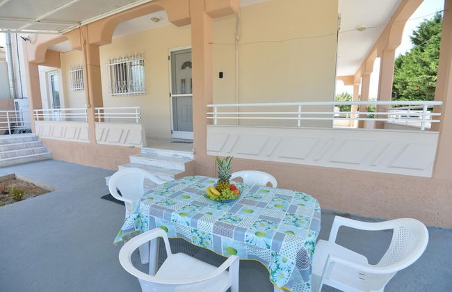 Nina s Apt in Ialysos Near the Beach - Photo 3