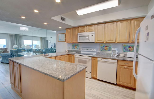 363 El Matador 2 Bedroom Condo by RedAwning - Photo 6