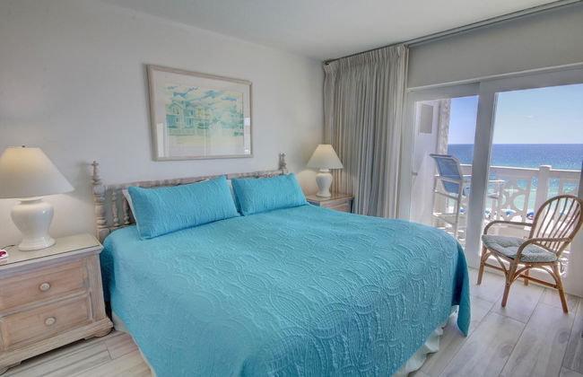 363 El Matador 2 Bedroom Condo by RedAwning - Photo 2