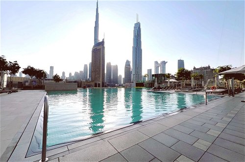 Photo 1 - Regal 3BR Maid w Burj Khalifa View Balcony