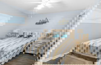 Foto 2 - Gone Coastal