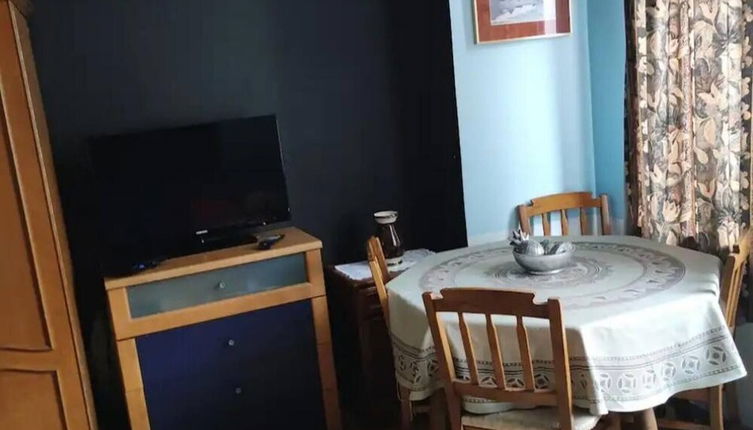 Photo 1 - entire Cozy Three Bedroom Apartment in Bruxelles