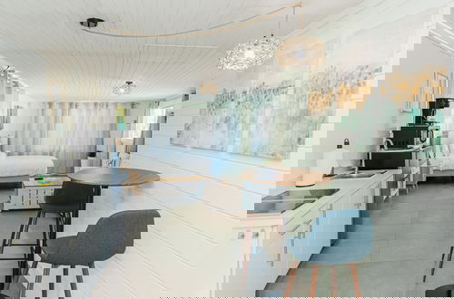 Foto 1 - White Lotus Retreats