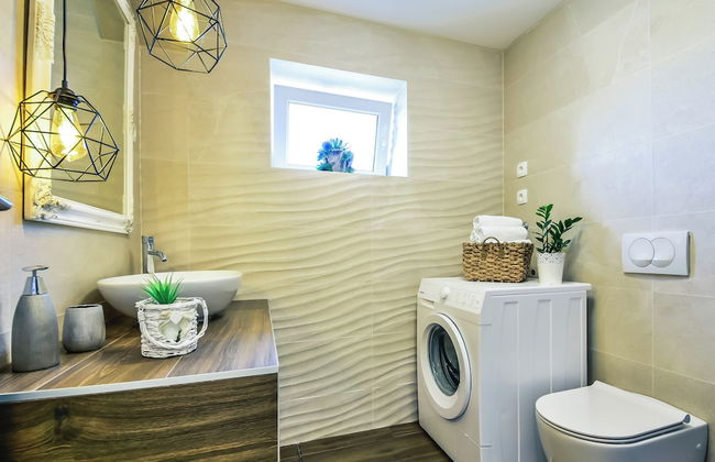 Apartamento de 3 quartos em Biograd na Moru com piscina e jardim - Foto 20