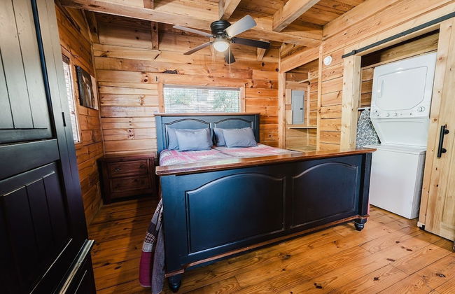 Budro's Bungalow 2 Bedroom Cabin by RedAwning - Foto 4