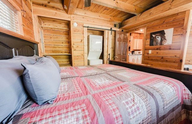 Budro's Bungalow 2 Bedroom Cabin by RedAwning - Foto 5