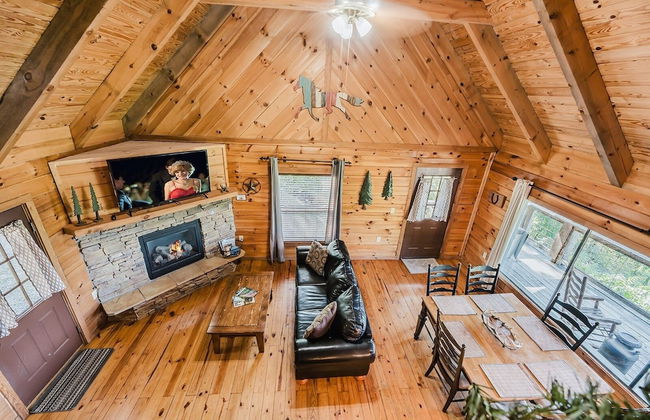 Budro's Bungalow 2 Bedroom Cabin by RedAwning - Foto 18
