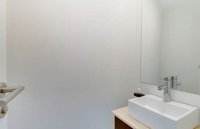 Oceana Suites Isabel - Photo 41