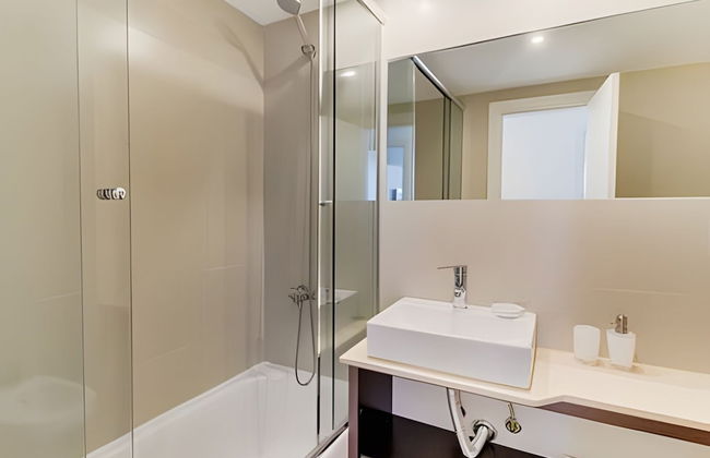 Oceana Suites Isabel - Photo 40