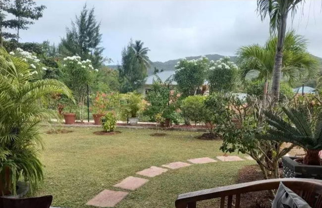 Impeccable 3-bed Villa in Anse Boileau! - Foto 13