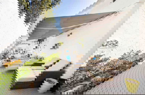 Foto 46 - Pacific View by Avantstay Original Artist's Home