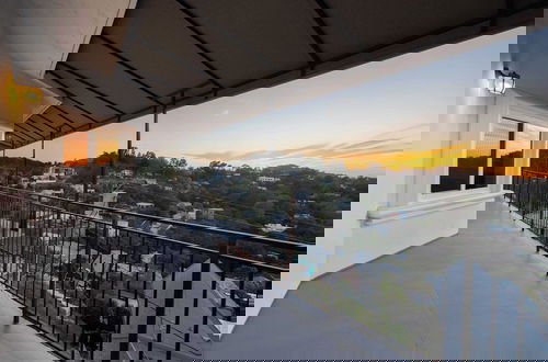 Foto 57 - Pacific View by Avantstay Original Artist's Home
