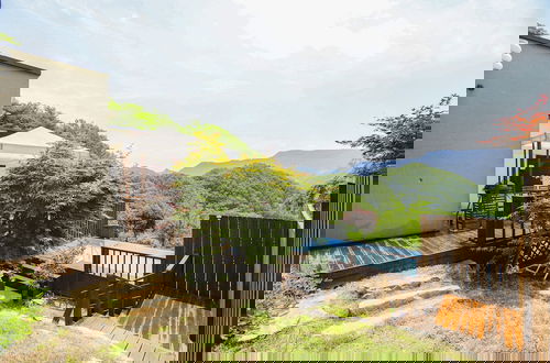 Photo 10 - Penatess Pool Villa