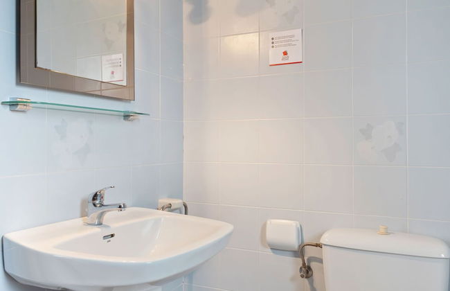 Peaceful Holiday Home in Sant Pere Pescador With Swimming Pool - Foto 24