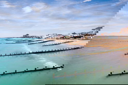 Foto 28 - Two bed Apartment With Sea Views in Bognor Regis