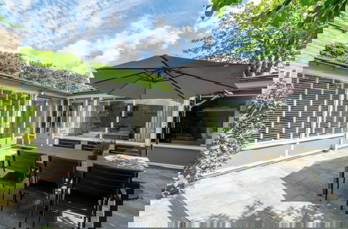 Foto 19 - Astonishing Bungalow With Balcony