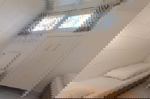 Foto 4 - Comfortable Holiday Home in Sint Maartenszee