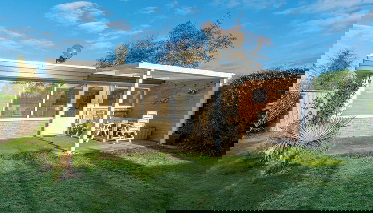 Foto 1 - Attractive Holiday Home Close to Beach