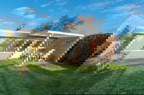Foto 1 - Attractive Holiday Home Close to Beach