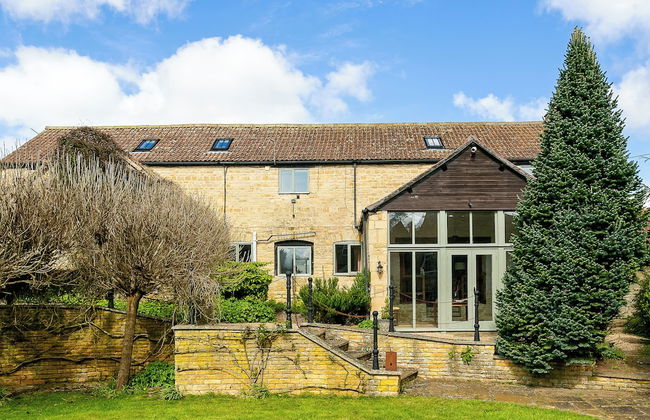 Stunning Barn Conversion - Rural Setting - Photo 18