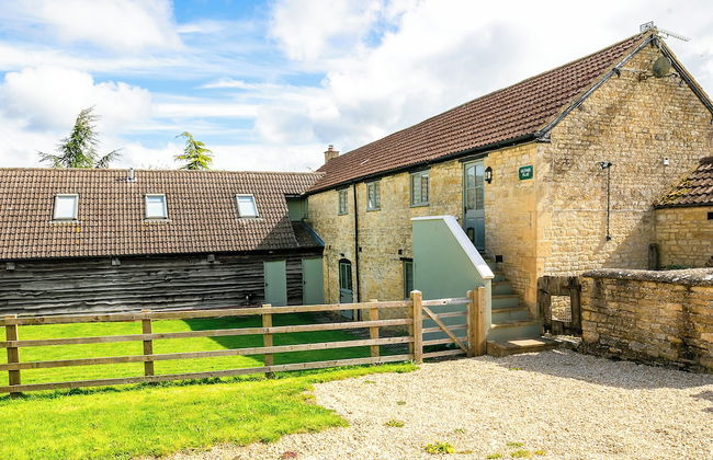 Stunning Barn Conversion - Rural Setting - Photo 23