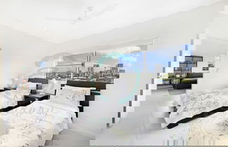 Photo 1 - Zen Luxury 2-story Penthouse in CBD Mindal Markets