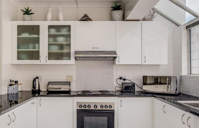 Home Away From Home w Ocean Views Pool The Kestrel - Foto 12