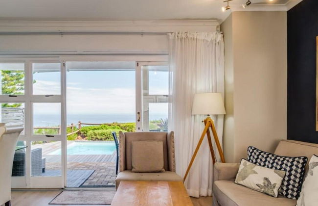 Home Away From Home w Ocean Views Pool The Kestrel - Foto 9