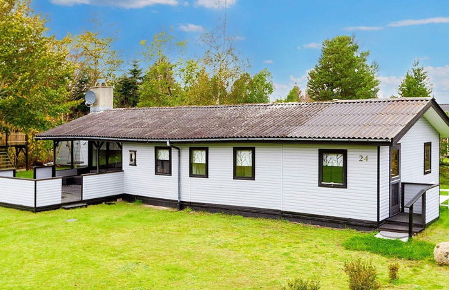 6 Person Holiday Home in Hals - Foto 1