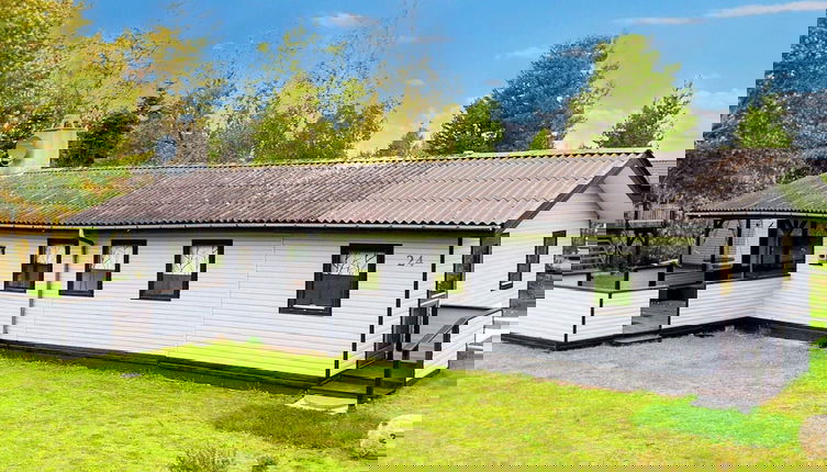 Foto 1 - 6 Person Holiday Home in Hals