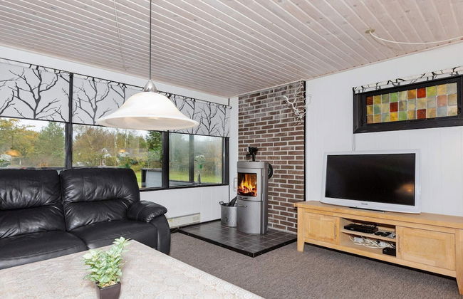 6 Person Holiday Home in Hals - Foto 7