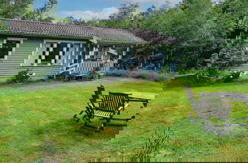 Foto 1 - 4 Person Holiday Home in Heberg