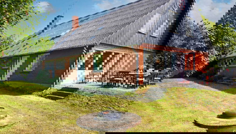 Foto 1 - 12 Person Holiday Home in Aakirkeby