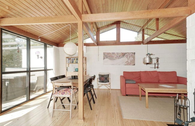 6 Person Holiday Home in Hojby - Foto 9