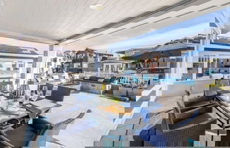 Photo 1 - Ocean Breeze I by Avantstay Steps to the Beach!