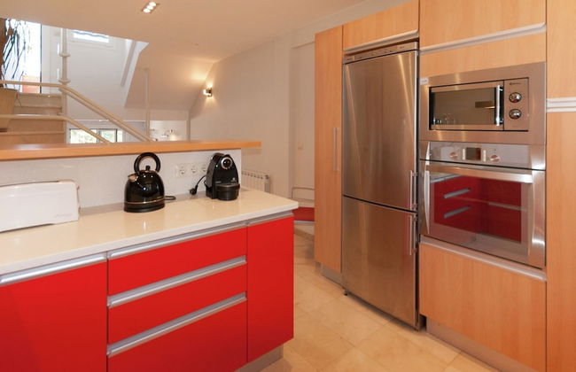 Very Central, Seabeach Closeby, Private Terrace, Free Wifi - Foto 3