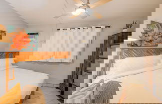 Foto 3 - Romannas Golden Ray Oceanfront Condo