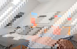 Photo 2 - Liiiving in Porto - Art Design Apartment
