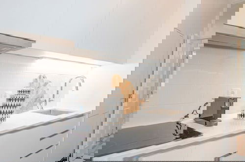 Photo 4 - Liiiving in Porto - Art Design Apartment